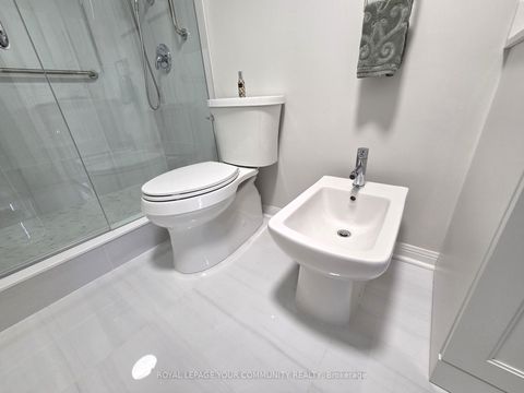 Photo 12 at 508 - 2504 Rutherford Road, Concord, Vaughan