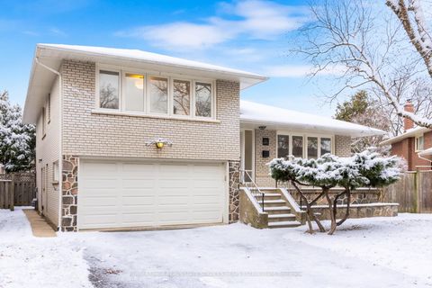 Photo 1 at 10 Paddington Place, Richview, Toronto