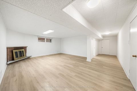 Photo 35 at 10 Paddington Place, Richview, Toronto