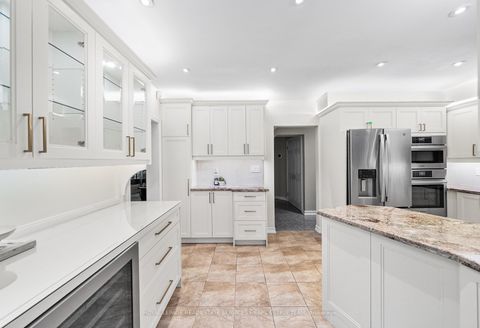 Photo 18 at 68 Montressor Drive, Windfields, Toronto