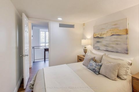 Photo 18 at 448 - 139 Merton Street, Mount Pleasant West, Toronto