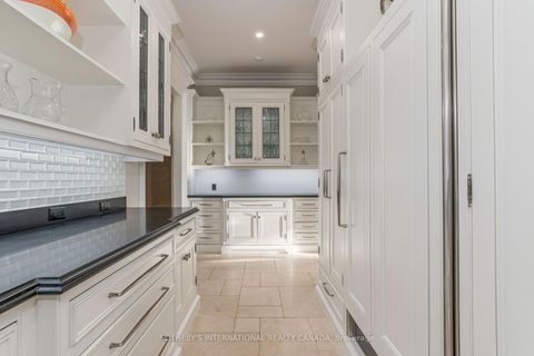 Photo 18 at 45 Bayview Ridge, York Mills, Toronto