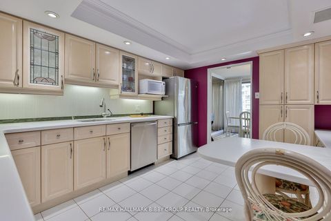 Photo 7 at 3006 - 65 Harbour Square, Waterfront Communities C1, Toronto