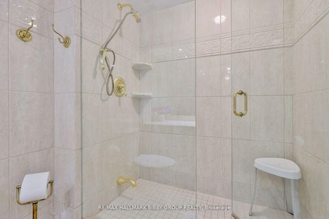 Photo 15 at 3006 - 65 Harbour Square, Waterfront Communities C1, Toronto