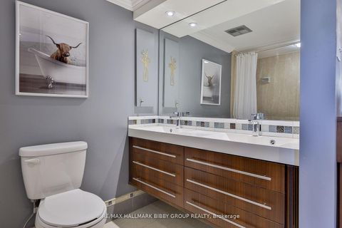 Photo 18 at 3006 - 65 Harbour Square, Waterfront Communities C1, Toronto