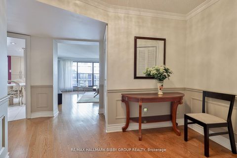 Photo 21 at 3006 - 65 Harbour Square, Waterfront Communities C1, Toronto