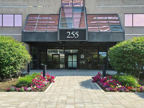 Photo 3 at 102 - 255 Duncan Mill Road, Windfields, Toronto