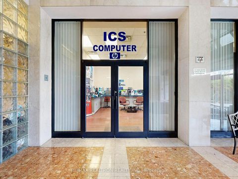 Photo 7 at 102 - 255 Duncan Mill Road, Windfields, Toronto