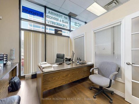 Photo 16 at 102 - 255 Duncan Mill Road, Windfields, Toronto