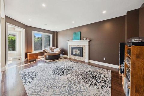 Photo 1 at 23 Litner Crescent, Keswick North, Georgina