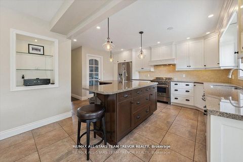 Photo 5 at 23 Litner Crescent, Keswick North, Georgina