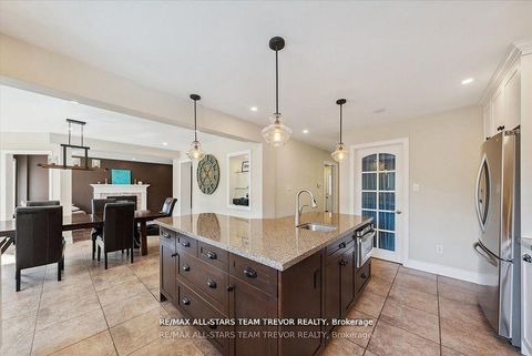 Photo 8 at 23 Litner Crescent, Keswick North, Georgina