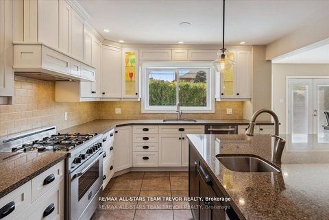 Photo 9 at 23 Litner Crescent, Keswick North, Georgina