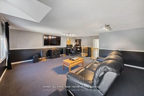 Photo 13 at 23 Litner Crescent, Keswick North, Georgina