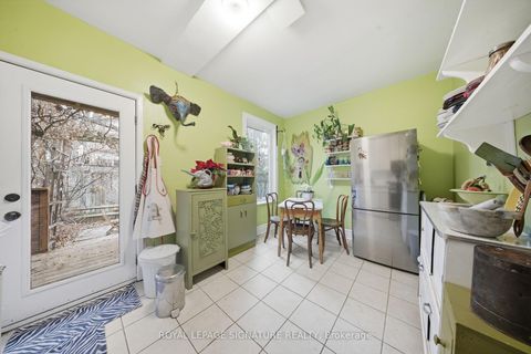 Photo 9 at 1273 Lansdowne Avenue, Davenport, Toronto