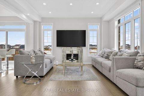 Photo 7 at 25 Rochester Drive, Rural Barrie Southeast, Barrie