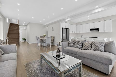 Photo 9 at 25 Rochester Drive, Rural Barrie Southeast, Barrie