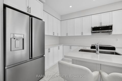 Photo 11 at 25 Rochester Drive, Rural Barrie Southeast, Barrie