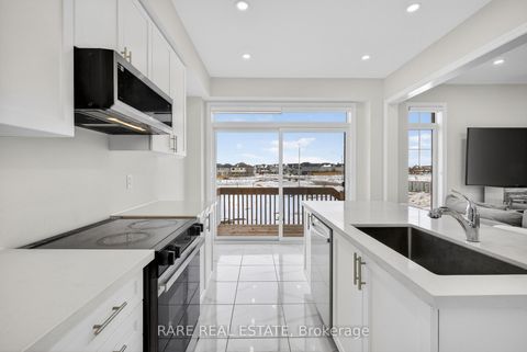 Photo 13 at 25 Rochester Drive, Rural Barrie Southeast, Barrie