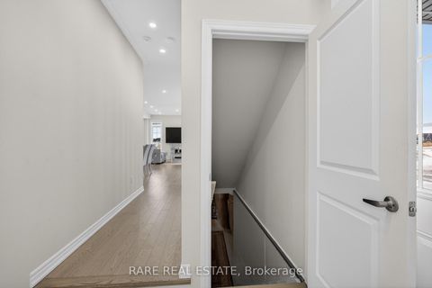 Photo 37 at 25 Rochester Drive, Rural Barrie Southeast, Barrie