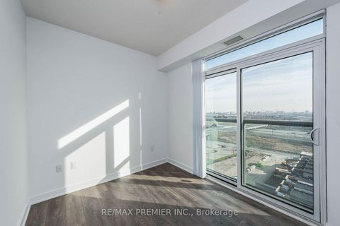 Photo 25 at 1218 - 60 Honeycrisp Crescent, Vaughan Corporate Centre, Vaughan