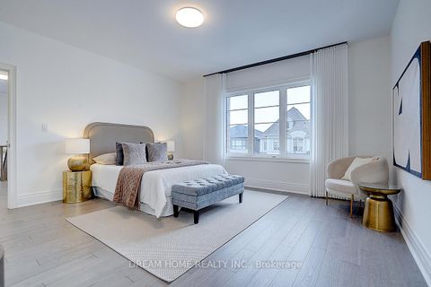 Photo 36 at 40 Red Giant Street, Observatory, Richmond Hill