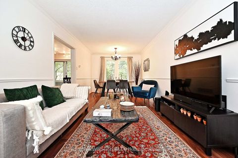 Photo 6 at 348 Brownridge Drive, Brownridge, Vaughan