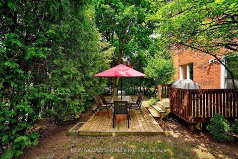 Photo 24 at 348 Brownridge Drive, Brownridge, Vaughan