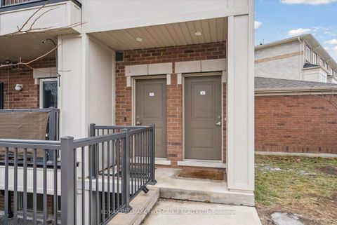 Photo 1 at 6 - 485 Beresford Path, Central, Oshawa