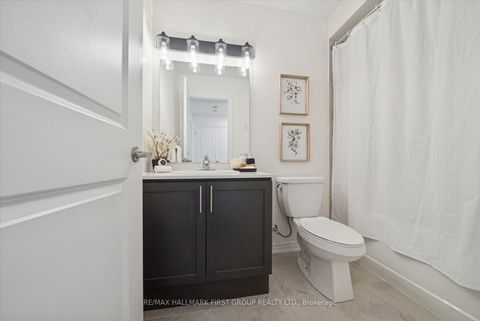 Photo 13 at 6 - 485 Beresford Path, Central, Oshawa