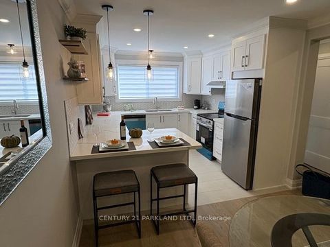 Photo 3 at 74 - 121 Centennial Road, Centennial Scarborough, Toronto