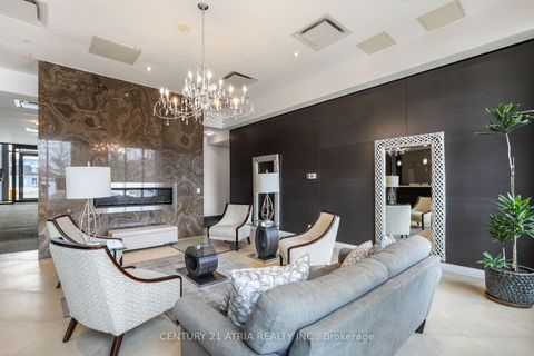 Photo 2 at 320 - 11611 Yonge Street, Jefferson, Richmond Hill