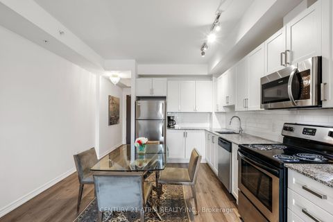 Photo 12 at 320 - 11611 Yonge Street, Jefferson, Richmond Hill