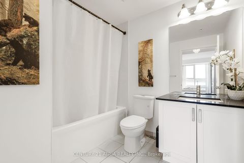 Photo 21 at 320 - 11611 Yonge Street, Jefferson, Richmond Hill