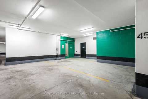 Photo 27 at 320 - 11611 Yonge Street, Jefferson, Richmond Hill