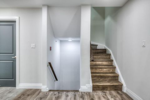 Photo 15 at 710 - 75 Weldrick Road E, Observatory, Richmond Hill