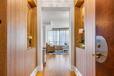 Photo 4 at 2804 - 3880 Duke Of York Boulevard, City Centre, Mississauga