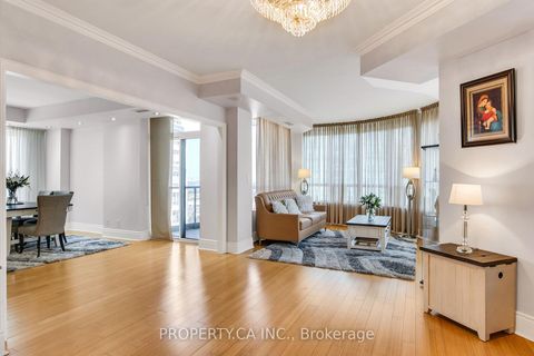 Photo 10 at 2804 - 3880 Duke Of York Boulevard, City Centre, Mississauga