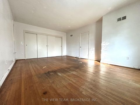 Photo 14 at 17 Glen Robert Drive, Parkview, Toronto