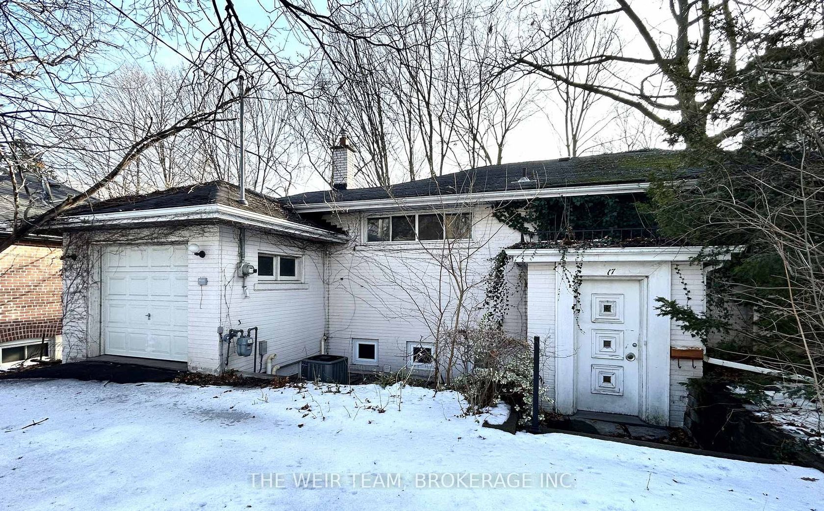 17 Glen Robert Drive, Parkview, Toronto 