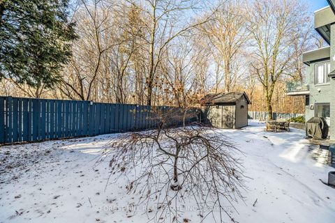 Photo 34 at 97 Clarinda Drive, Bayview Village, Toronto