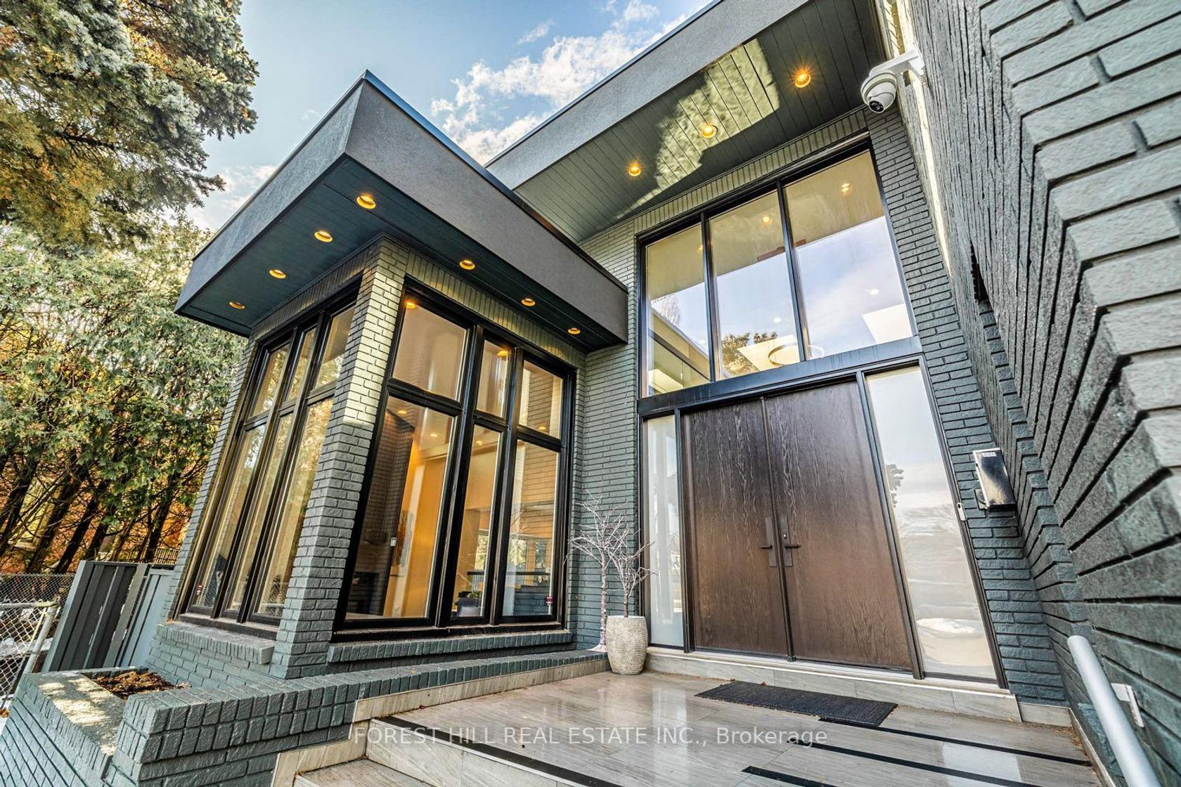 97 Clarinda Drive, Bayview Village, Toronto 