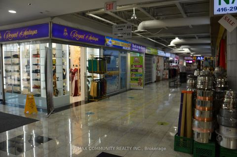 Photo 6 at 112 - 5215 Finch Avenue E, Agincourt North, Toronto