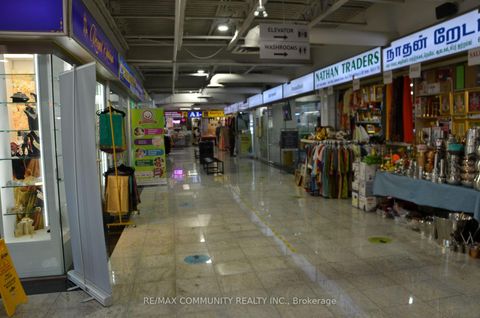 Photo 7 at 112 - 5215 Finch Avenue E, Agincourt North, Toronto