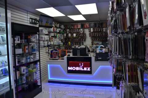 Photo 9 at 112 - 5215 Finch Avenue E, Agincourt North, Toronto