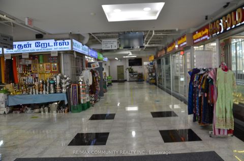 Photo 12 at 112 - 5215 Finch Avenue E, Agincourt North, Toronto