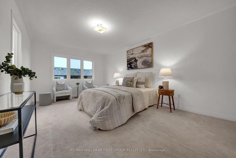 Photo 11 at 40 Caspian Square, Bowmanville, Clarington