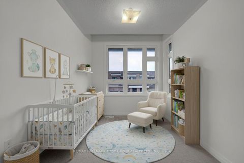 Photo 17 at 40 Caspian Square, Bowmanville, Clarington