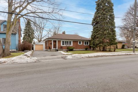 Photo 2 at 122 Euclid Street, Downtown Whitby, Whitby