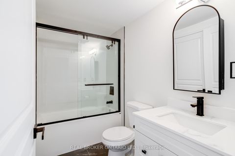 Photo 7 at 702 - 2240 Lakeshore Boulevard W, Mimico, Toronto